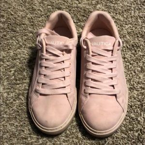 Women’s Pink Shoes size 7.5